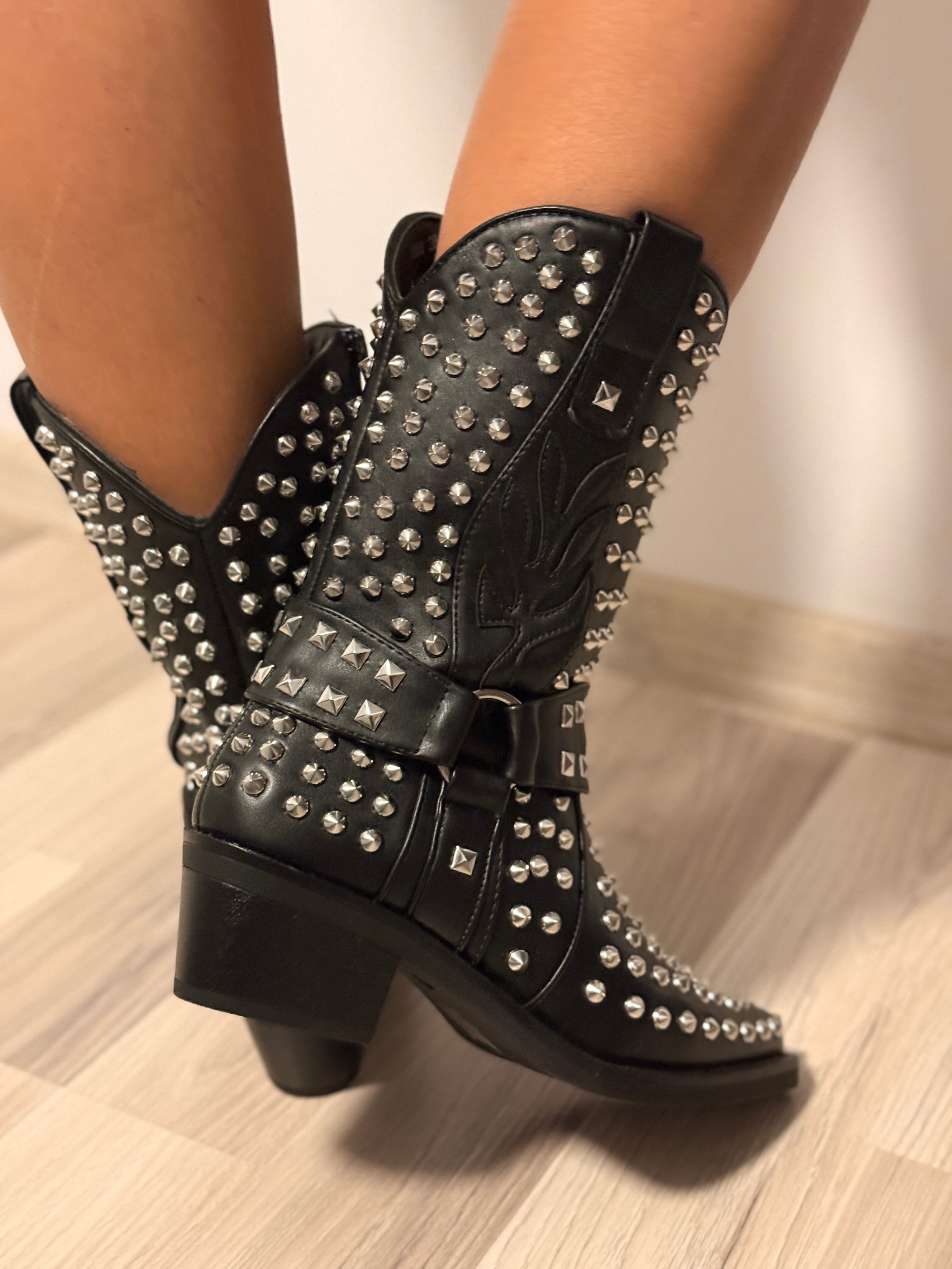 Studded boots- New
